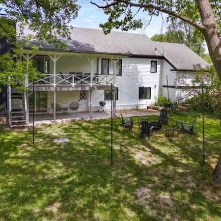 Cayuga Bungalow On Lake—Sleeps 13—Outdoor Firepit Lansing المظهر الخارجي الصورة